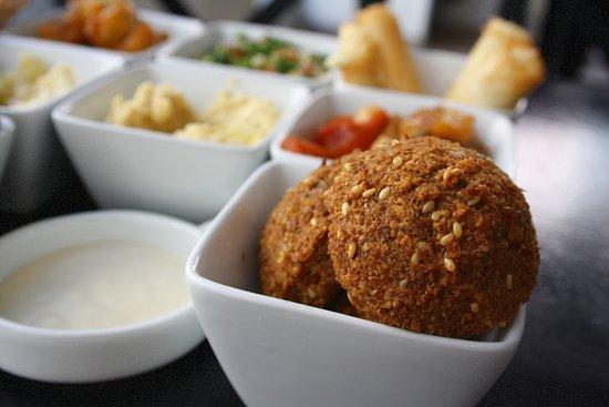 Akle - Le Comptoir a Mezzes